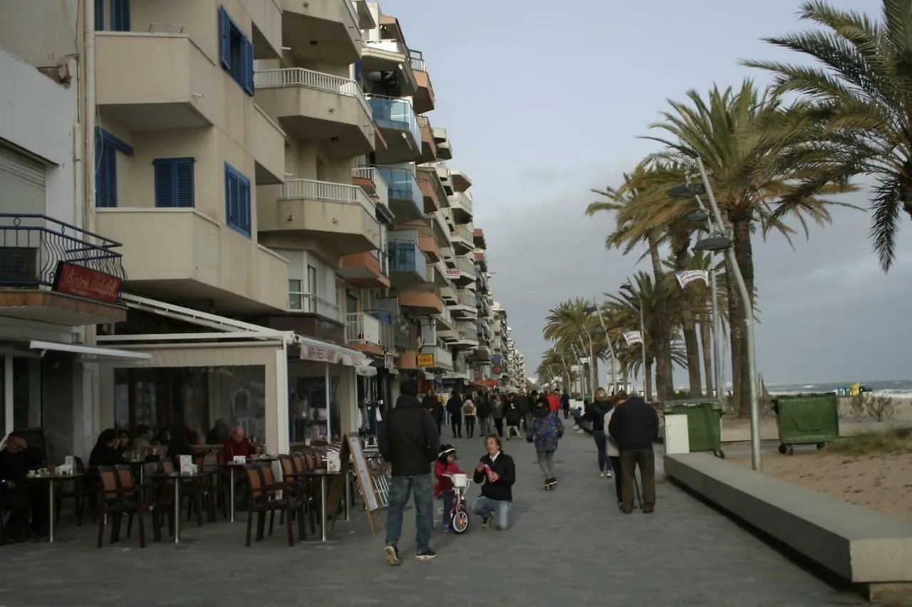 Comfort Home Calafell 0*,